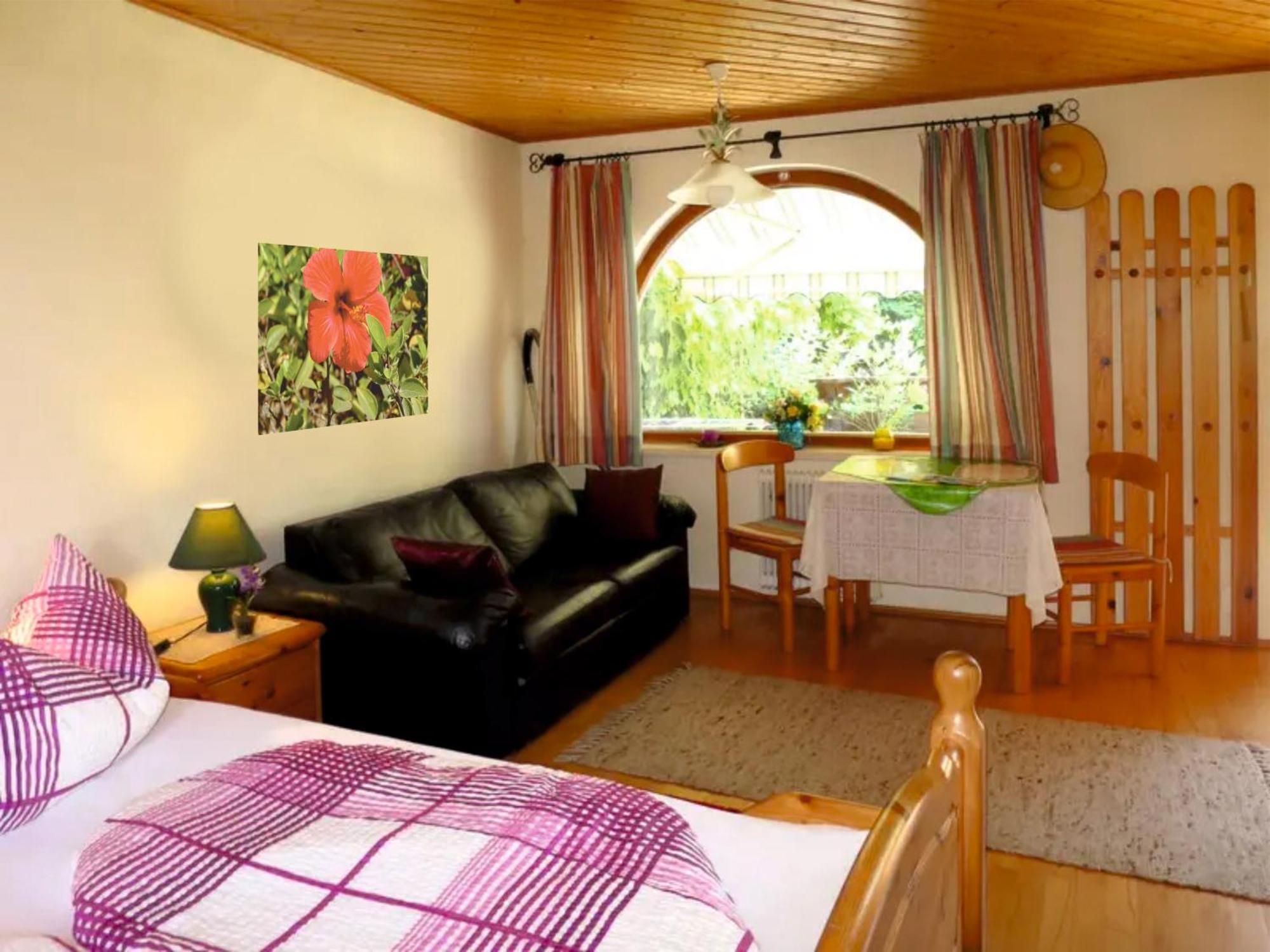 Ferienwohnung Schellander Privatstrand Фельден-ам-Вёртер-Зе Экстерьер фото